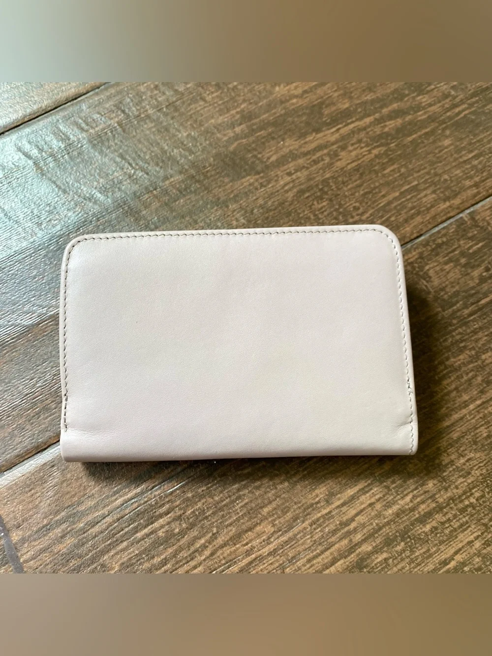 RADLEY LONDON Pale Pink Leather Card & Key Holder with Gold Logo